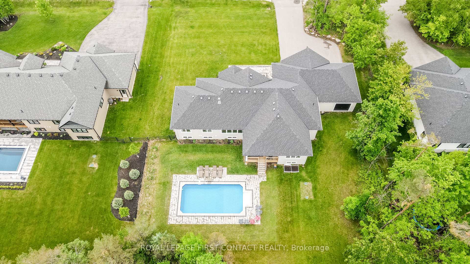 Photo 32 of 2066 Elana Drive, Severn, Marchmont — HOMEH