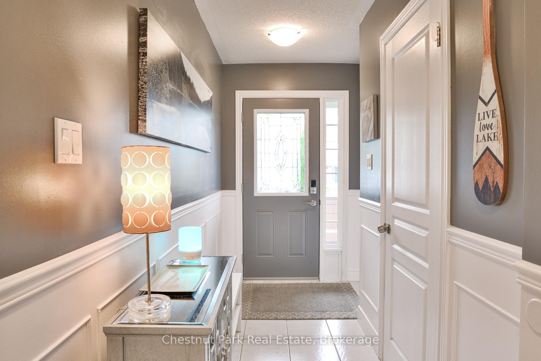Photo 9 of 180 Pine Street, Gravenhurst, Wood (Gravenhurst) — HOMEH