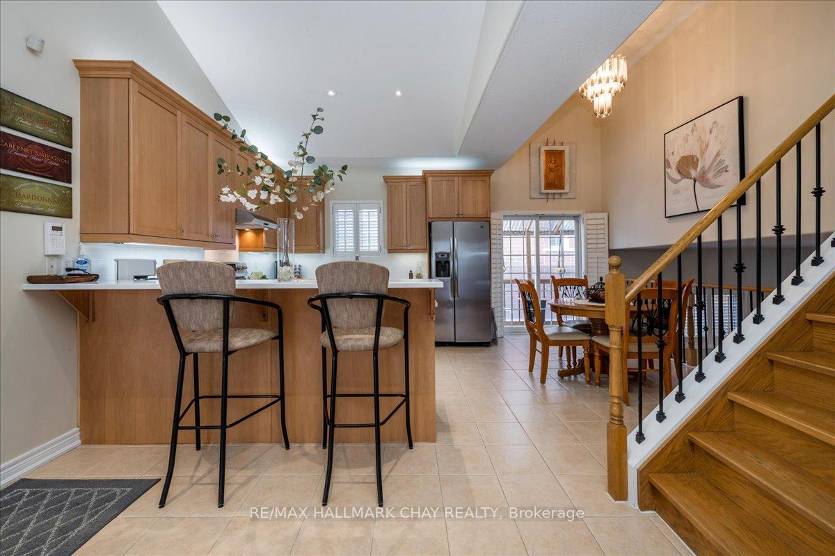 Photo 2 of 1080 Muriel Street, Innisfil, Alcona — HOMEH