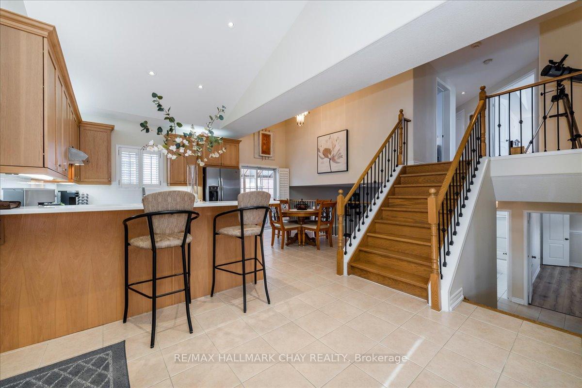 Photo 10 of 1080 Muriel Street, Innisfil, Alcona — HOMEH