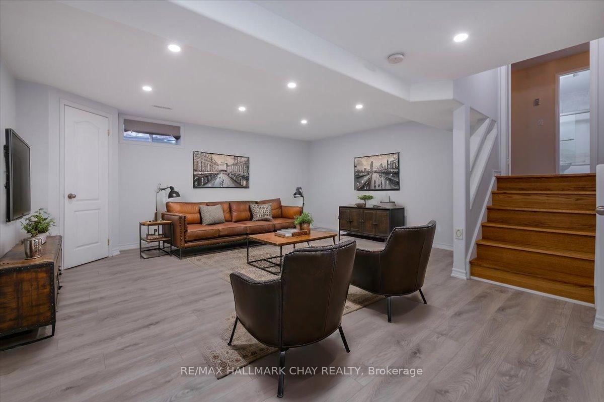 Photo 14 of 1080 Muriel Street, Innisfil, Alcona — HOMEH