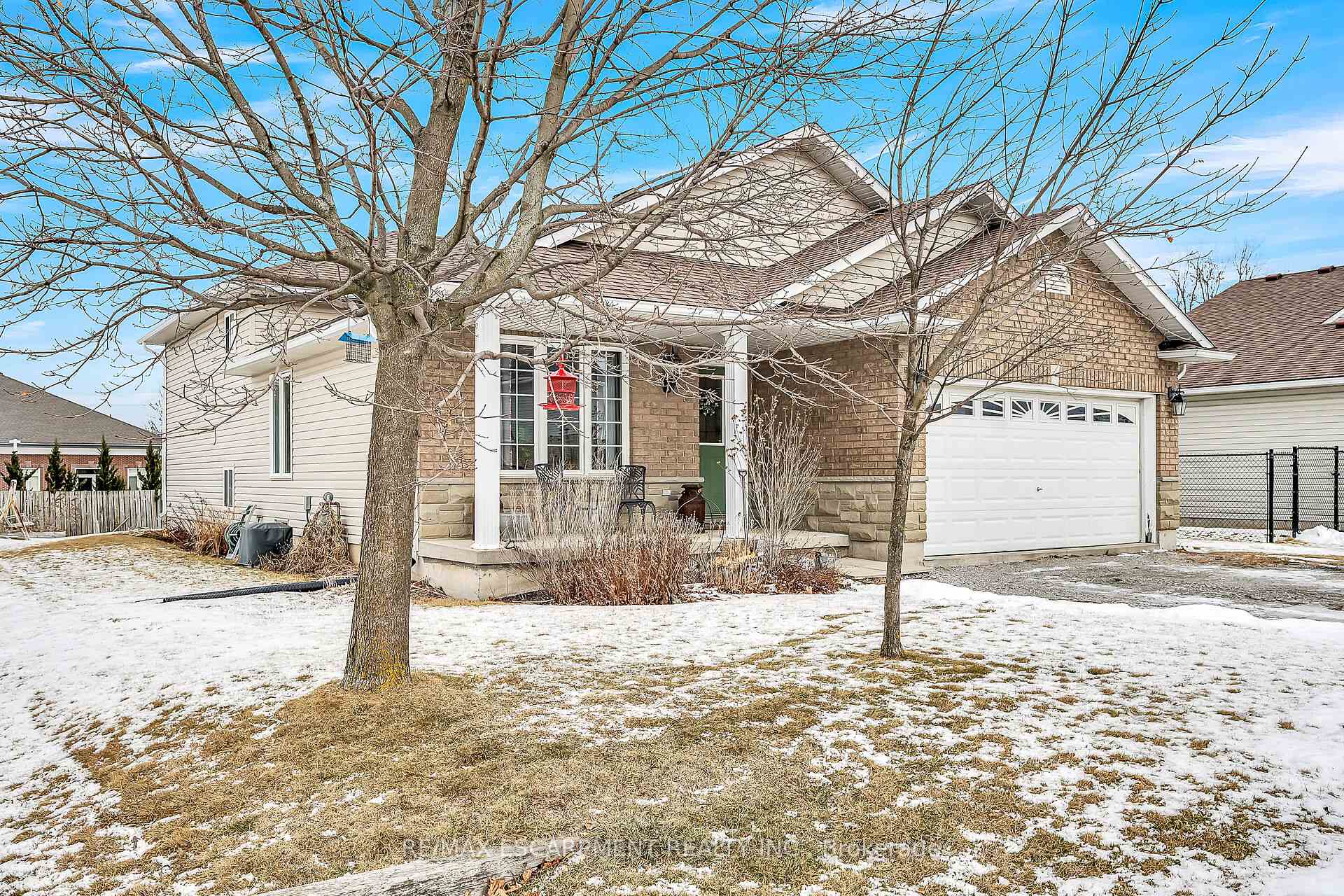 Photo 42 of 10 Oak Street, Haldimand — HOMEH