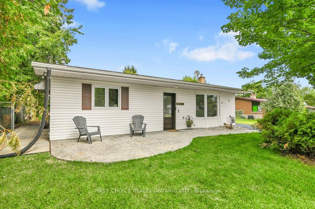 Photo 2 of 3085 Analdea Drive, Ottawa, Leitrim — HOMEH