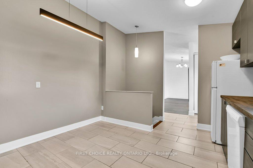 Photo 6 of 3085 Analdea Drive, Ottawa, Leitrim — HOMEH