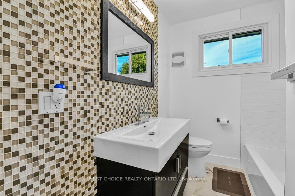 Photo 14 of 3085 Analdea Drive, Ottawa, Leitrim — HOMEH