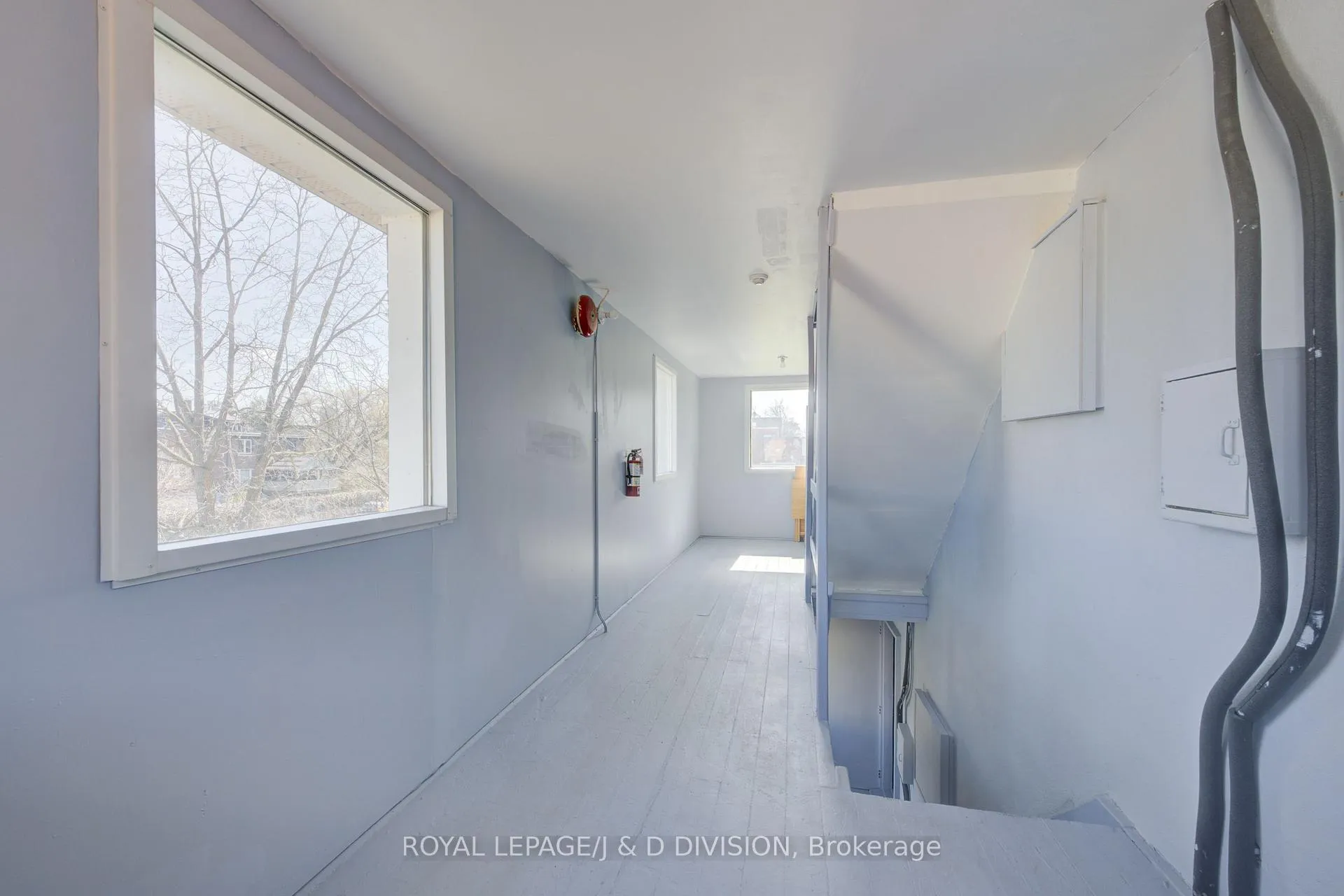 Photo 23 of 345 Louisa Street, Kitchener — HOMEH