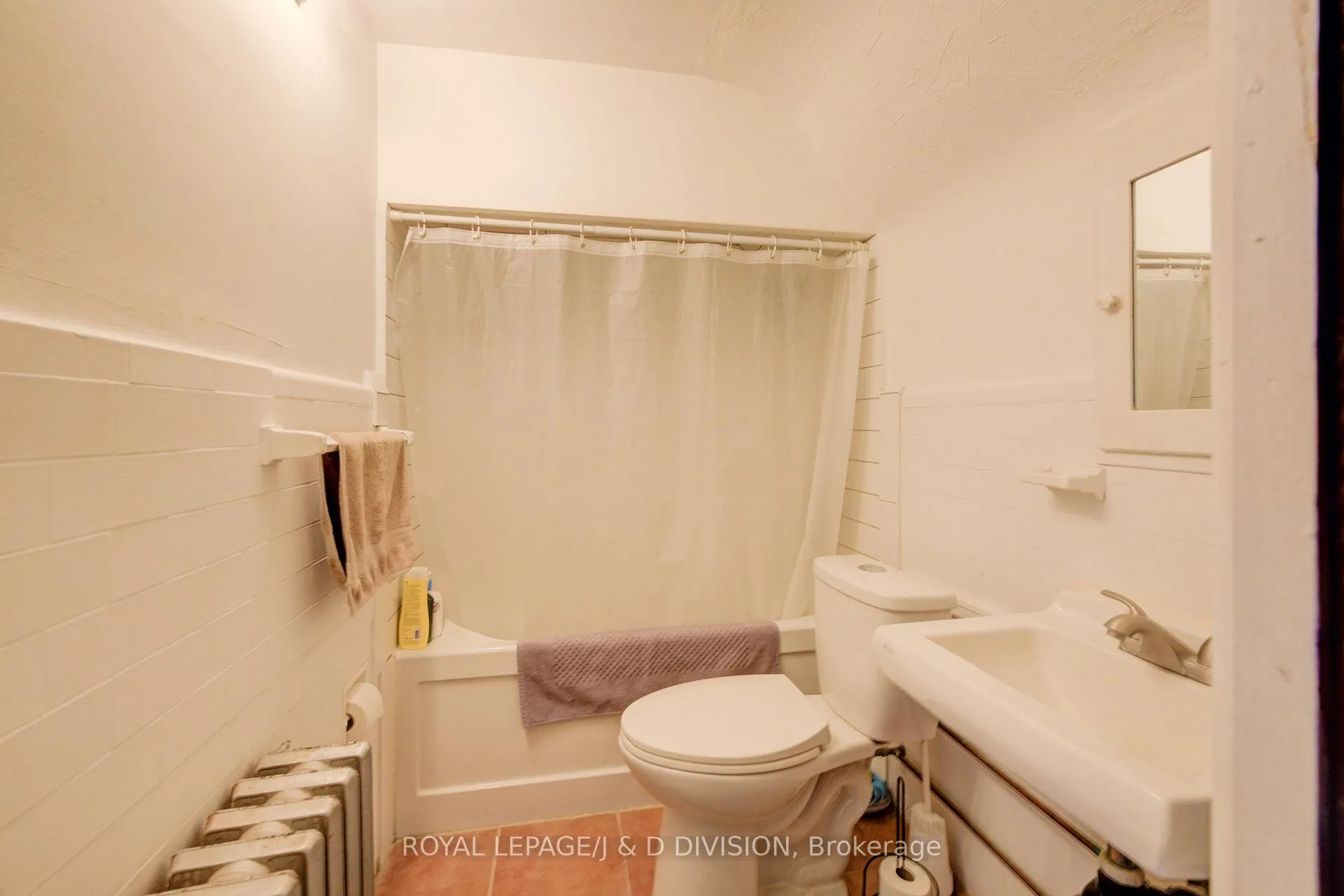 Photo 27 of 345 Louisa Street, Kitchener — HOMEH