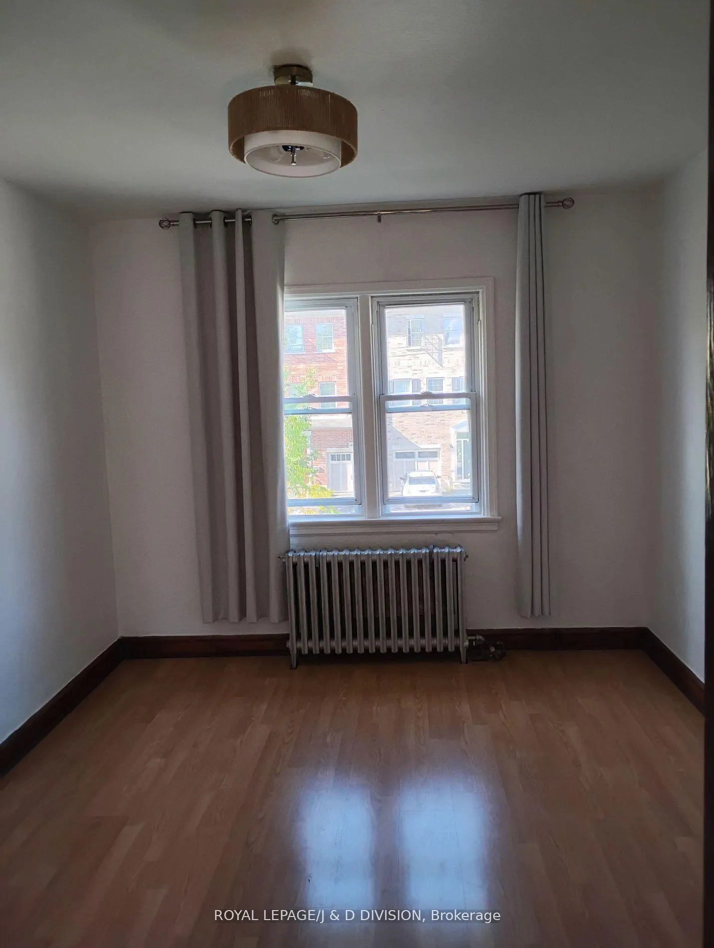 Photo 32 of 345 Louisa Street, Kitchener — HOMEH