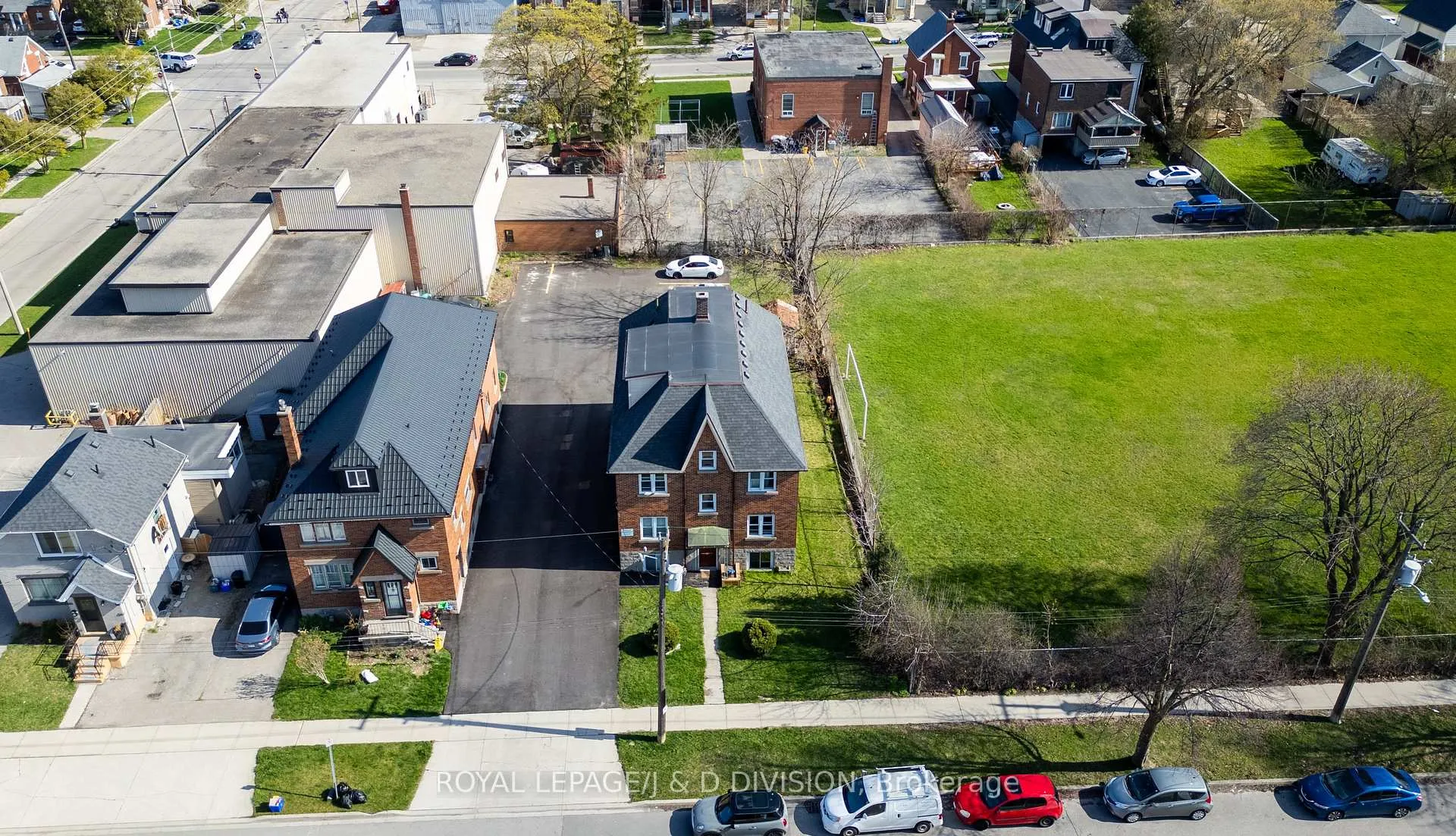Photo 45 of 345 Louisa Street, Kitchener — HOMEH