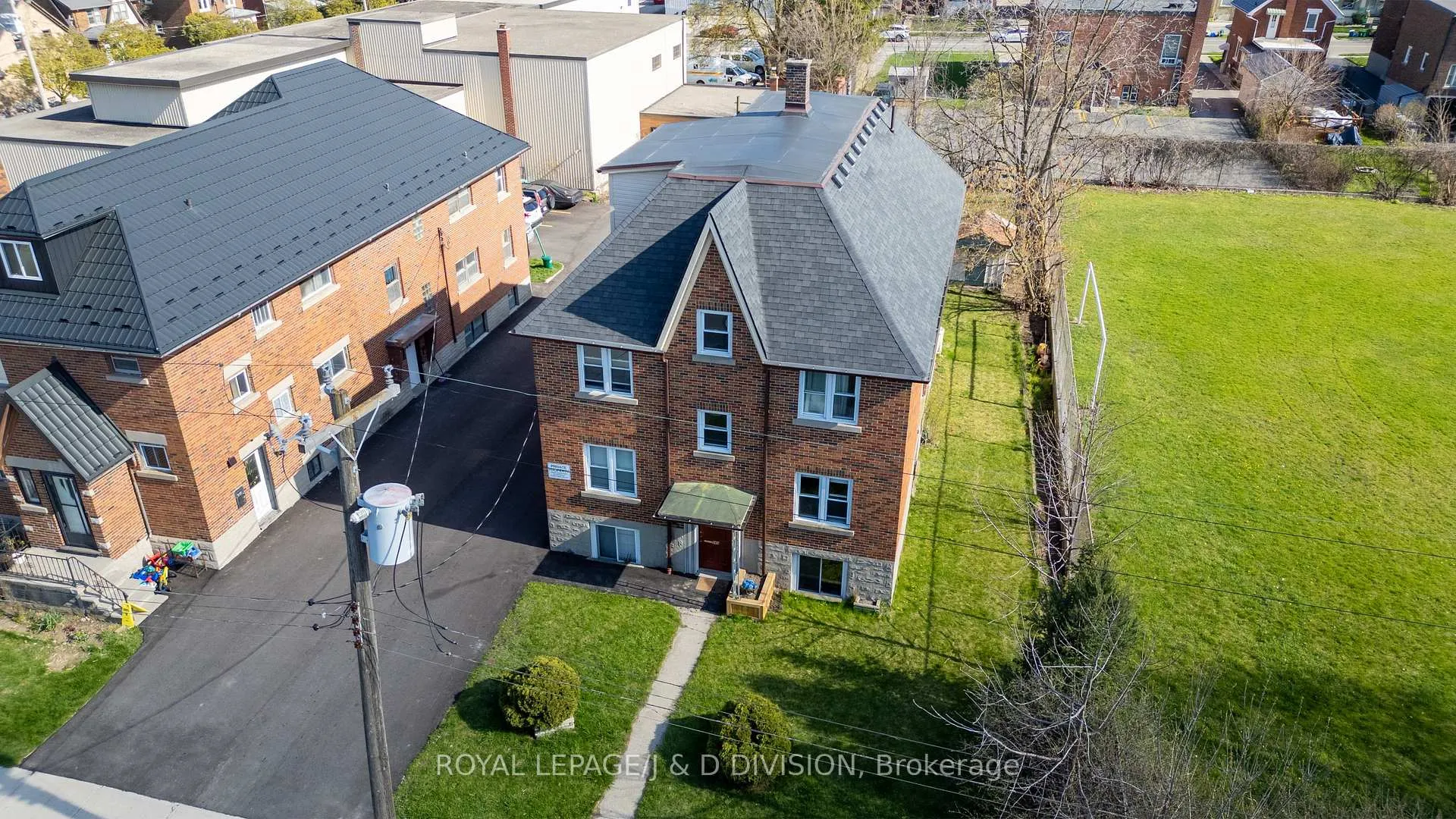 Photo 47 of 345 Louisa Street, Kitchener — HOMEH