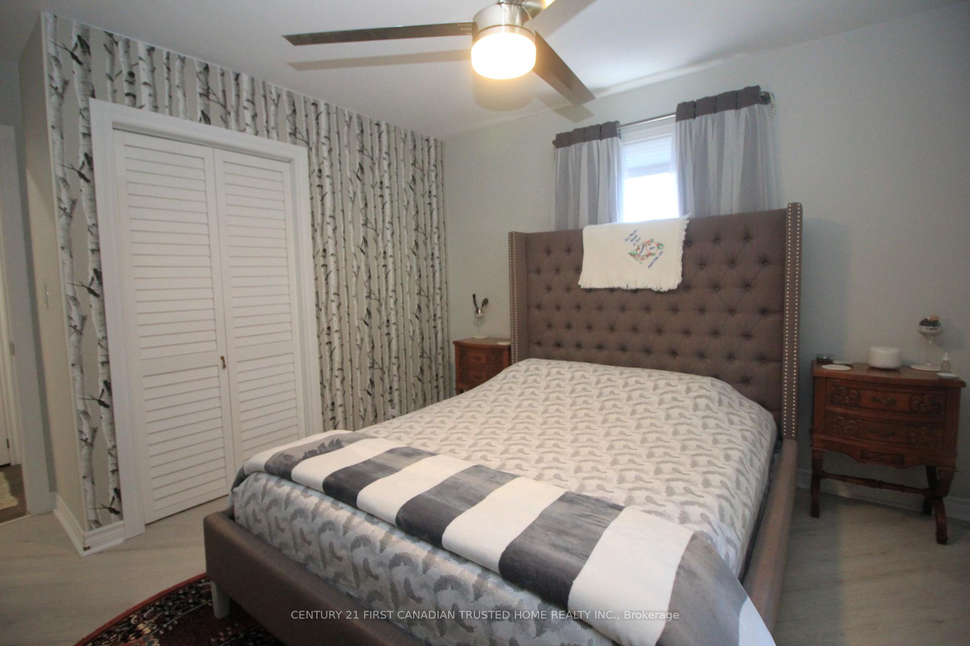 Photo 6 of 2294 Gore Street, Strathroy-Caradoc, Mount Brydges — HOMEH