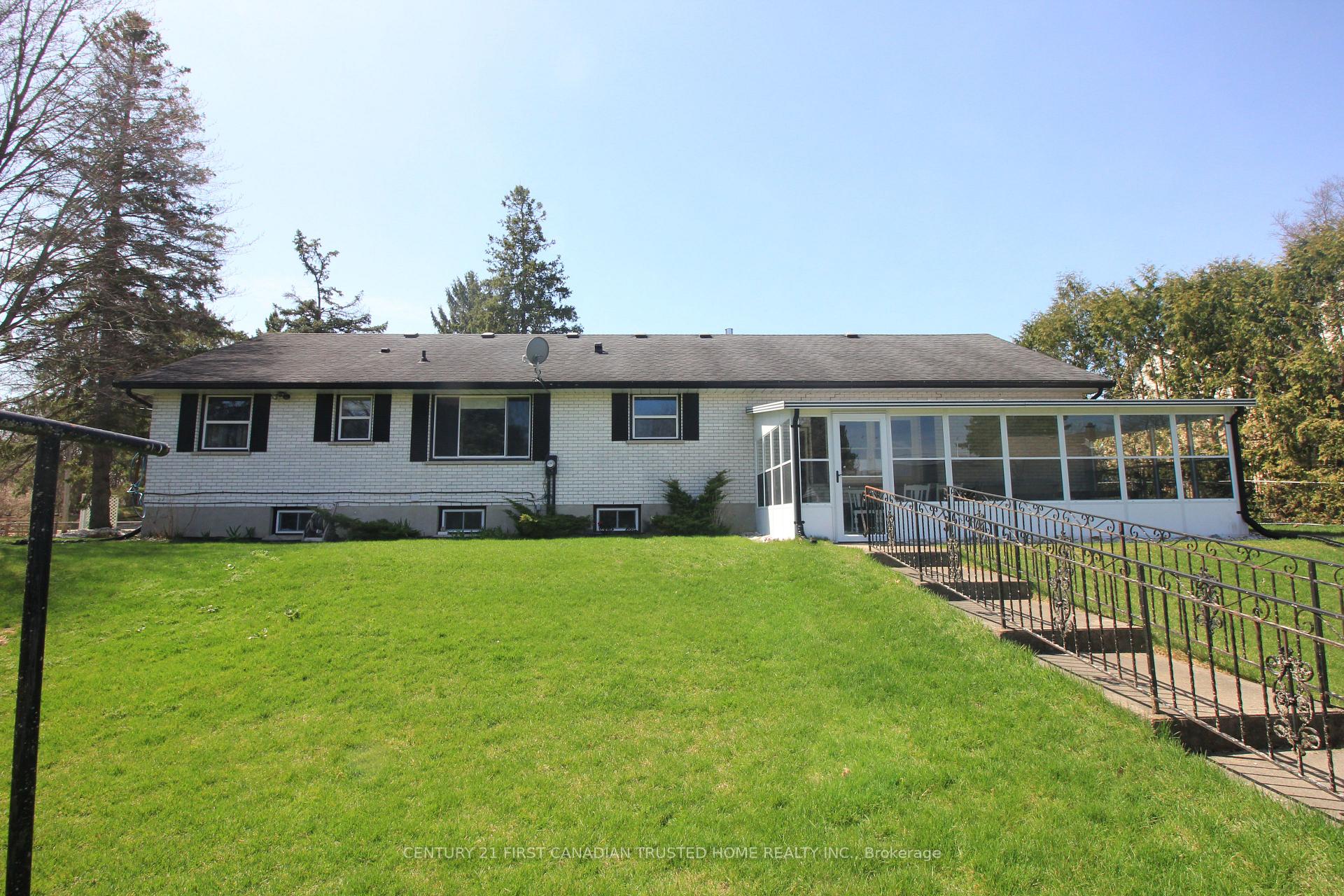 Photo 26 of 2294 Gore Street, Strathroy-Caradoc, Mount Brydges — HOMEH