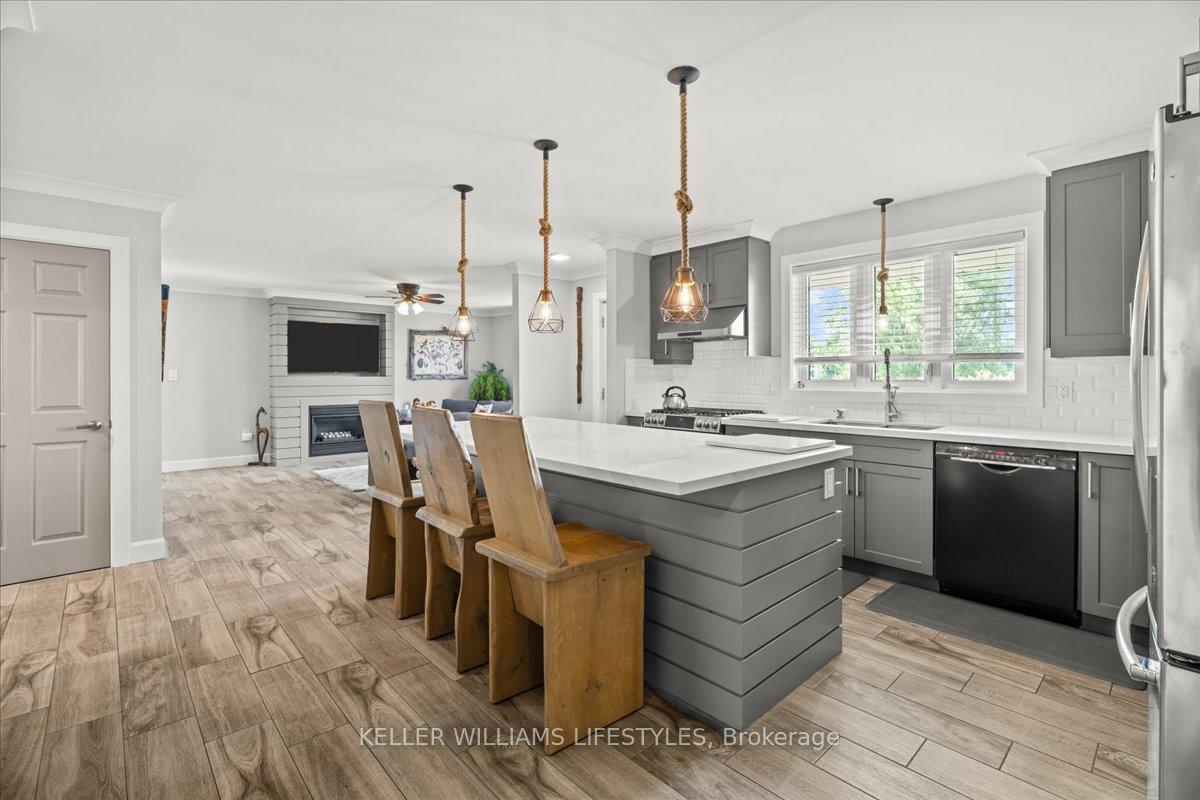 Photo 17 of 22782 Adelaide Road, Strathroy-Caradoc, Mount Brydges — HOMEH