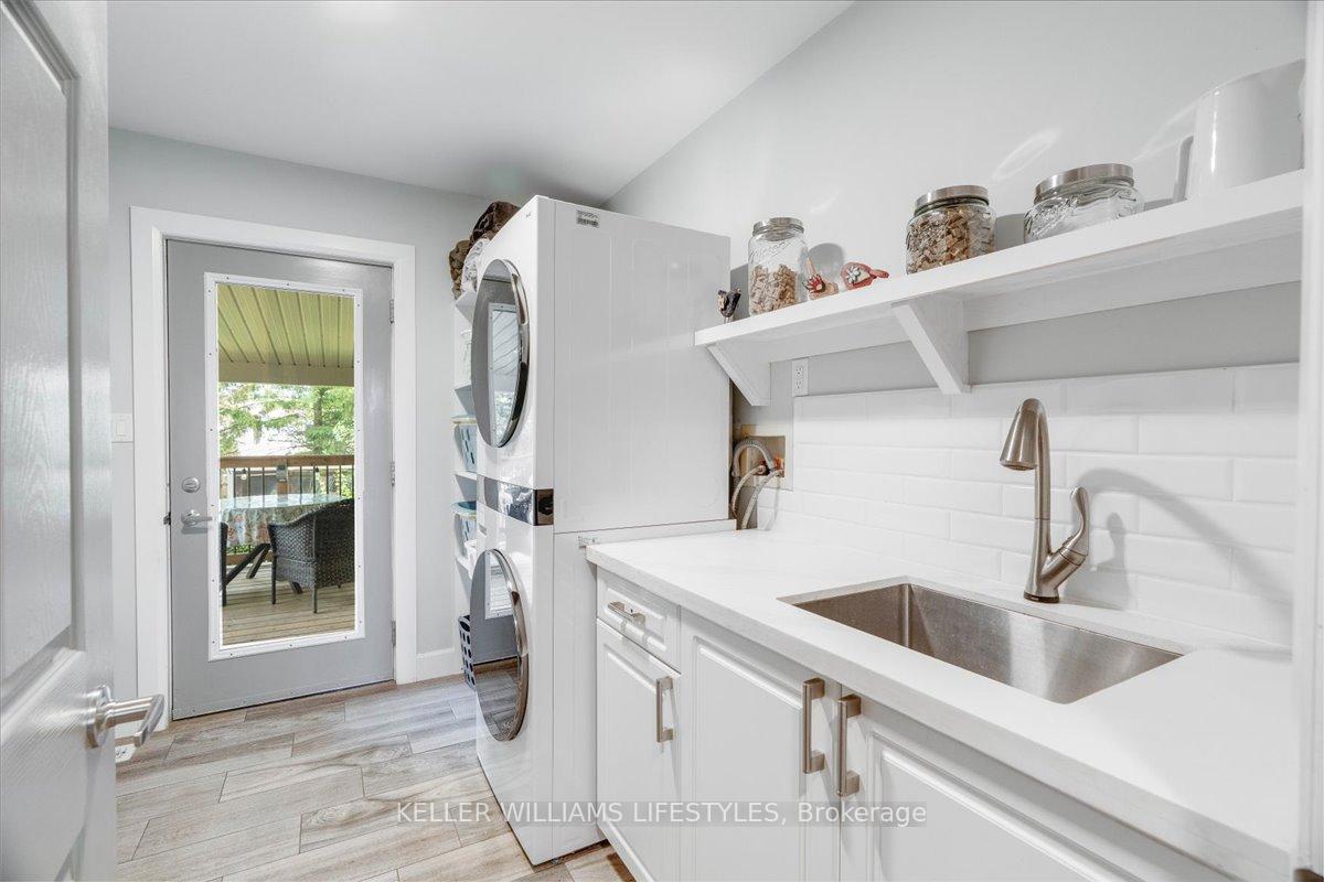 Photo 11 of 22782 Adelaide Road, Strathroy-Caradoc, Mount Brydges — HOMEH
