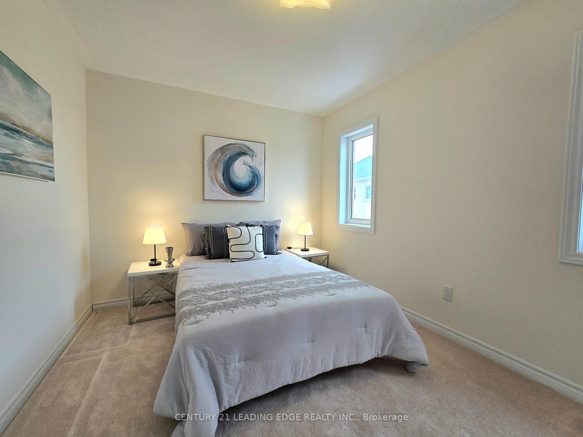 Photo 23 of 19 Living Crescent, Markham, Victoria Square — HOMEH