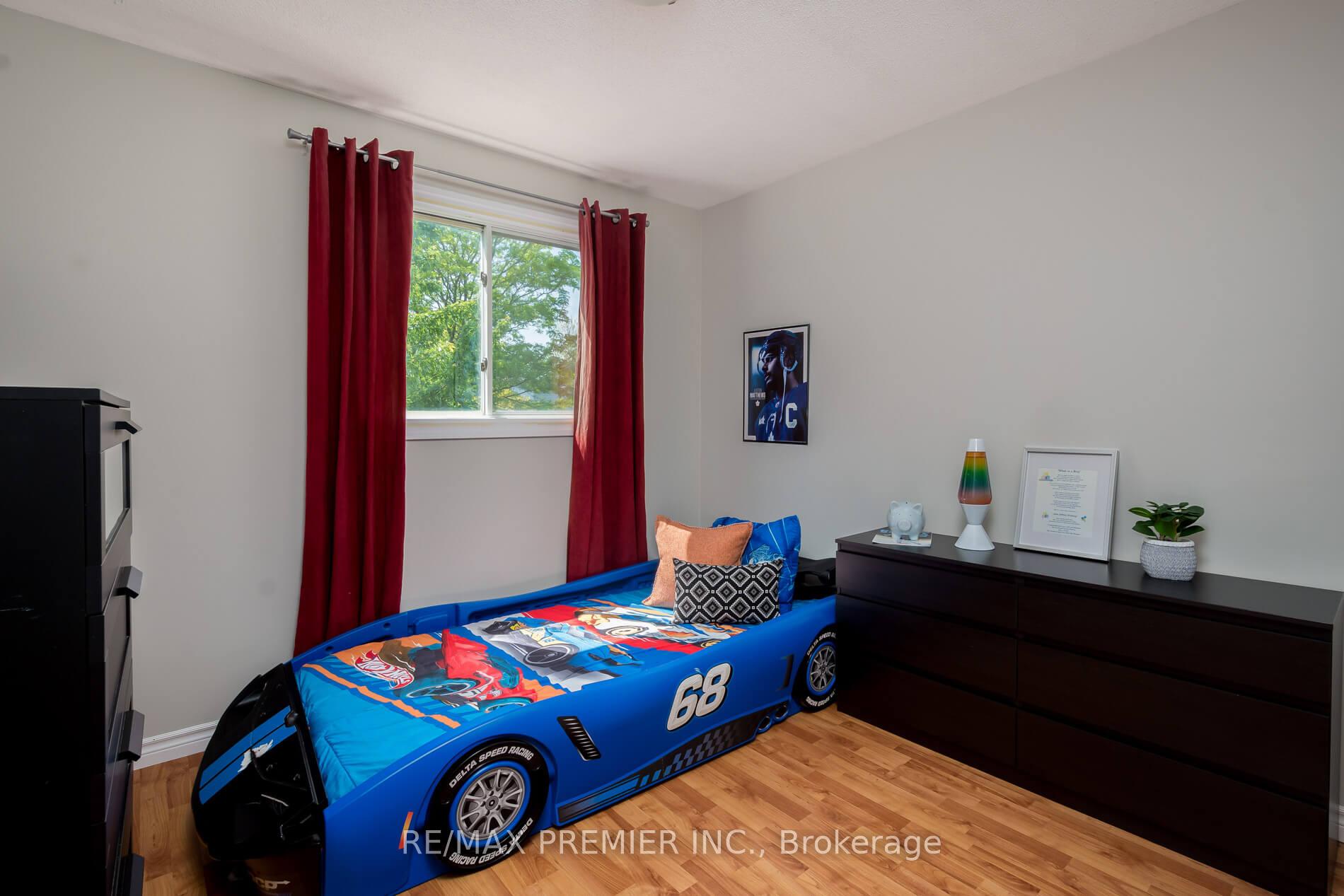 Photo 28 of 32 Buchanan Drive, Haldimand — HOMEH