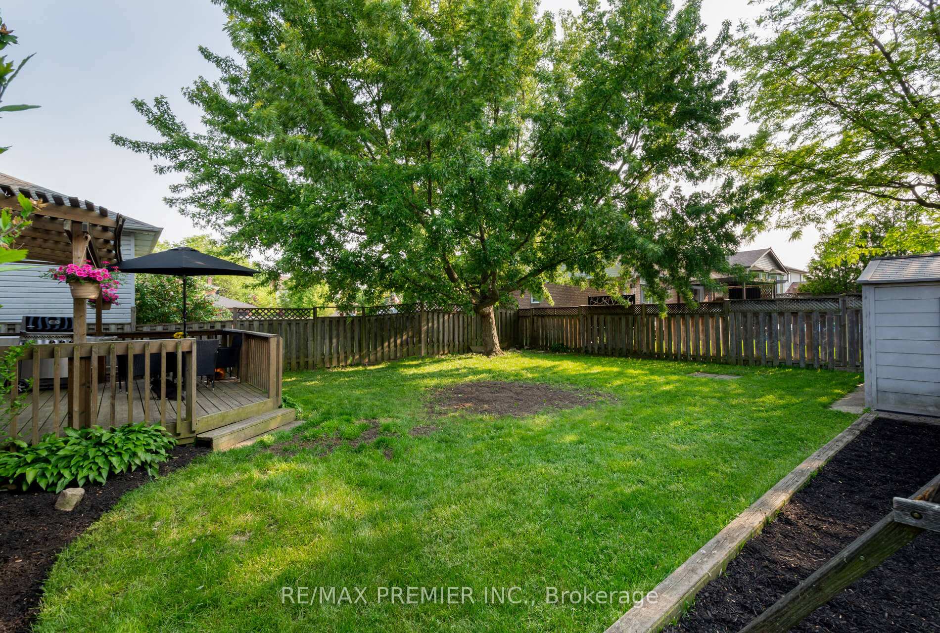Photo 34 of 32 Buchanan Drive, Haldimand — HOMEH