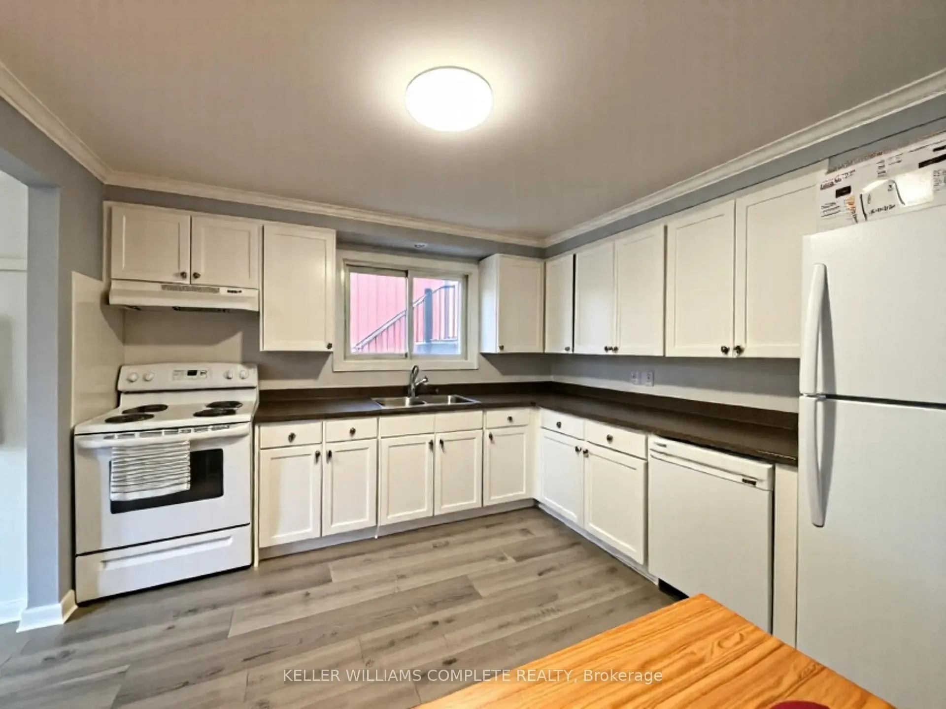 Photo 8 of Unit A, 255 Blackhorne Drive, Kitchener — HOMEH