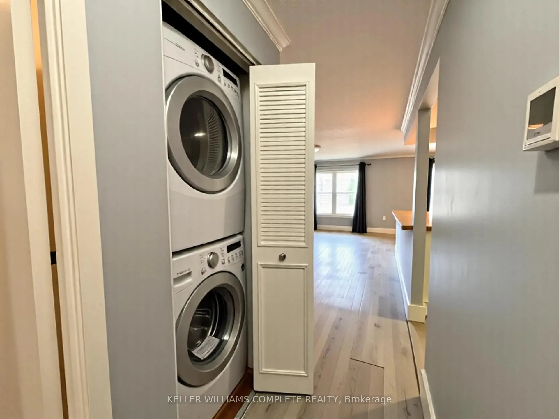Photo 11 of Unit A, 255 Blackhorne Drive, Kitchener — HOMEH