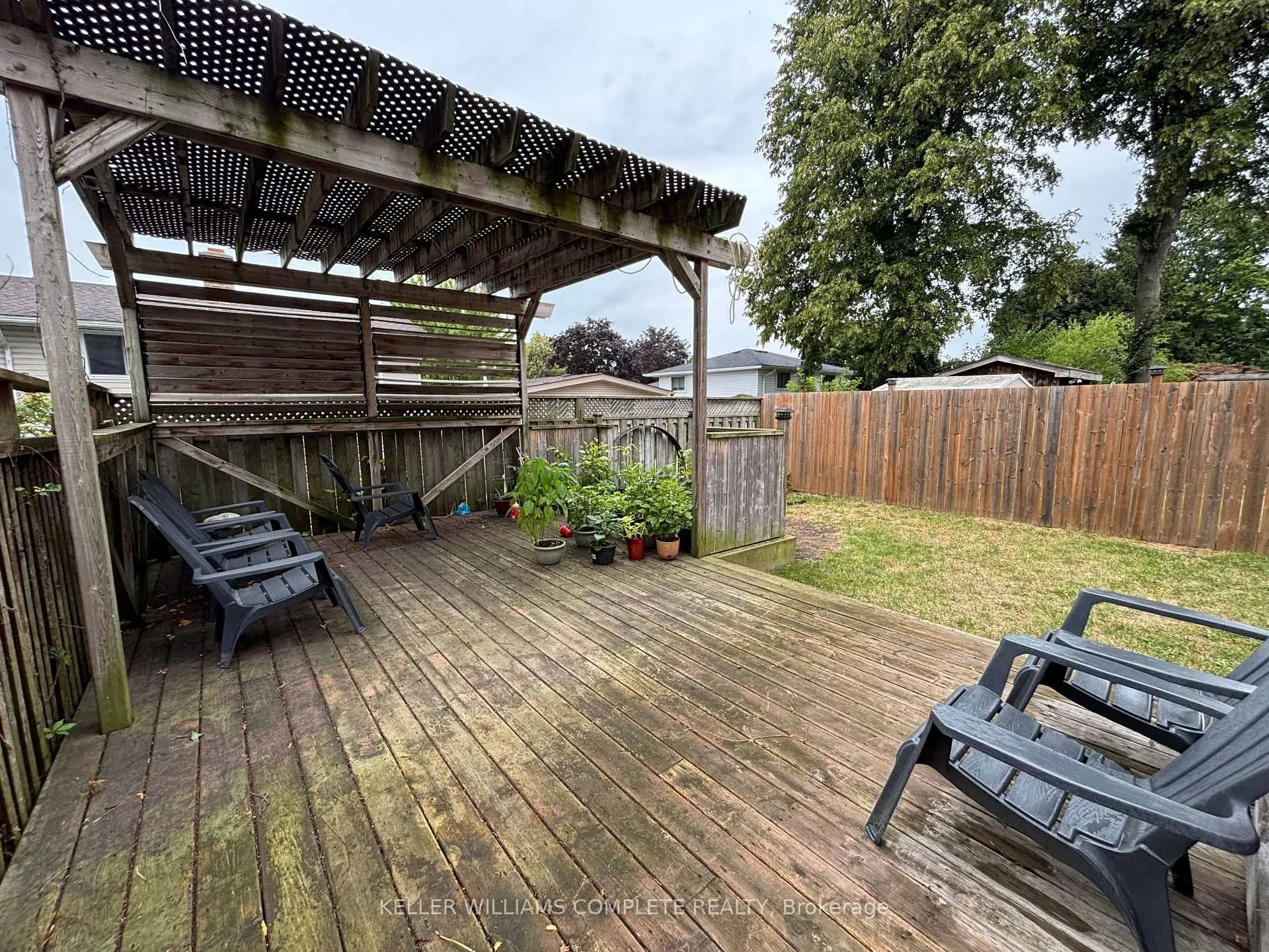 Photo 19 of Unit A, 255 Blackhorne Drive, Kitchener — HOMEH