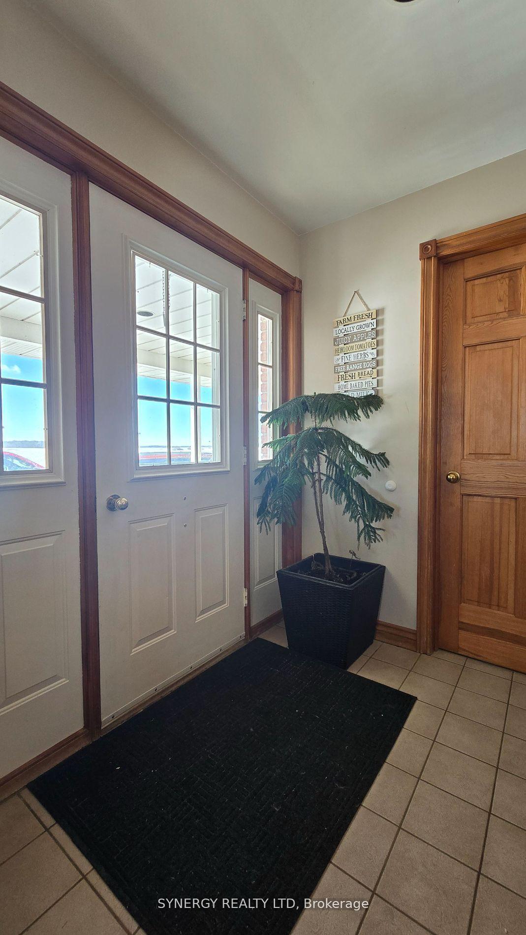 Photo 12 of 3538 Shields Siding Drive, Southwest Middlesex, Glencoe — HOMEH