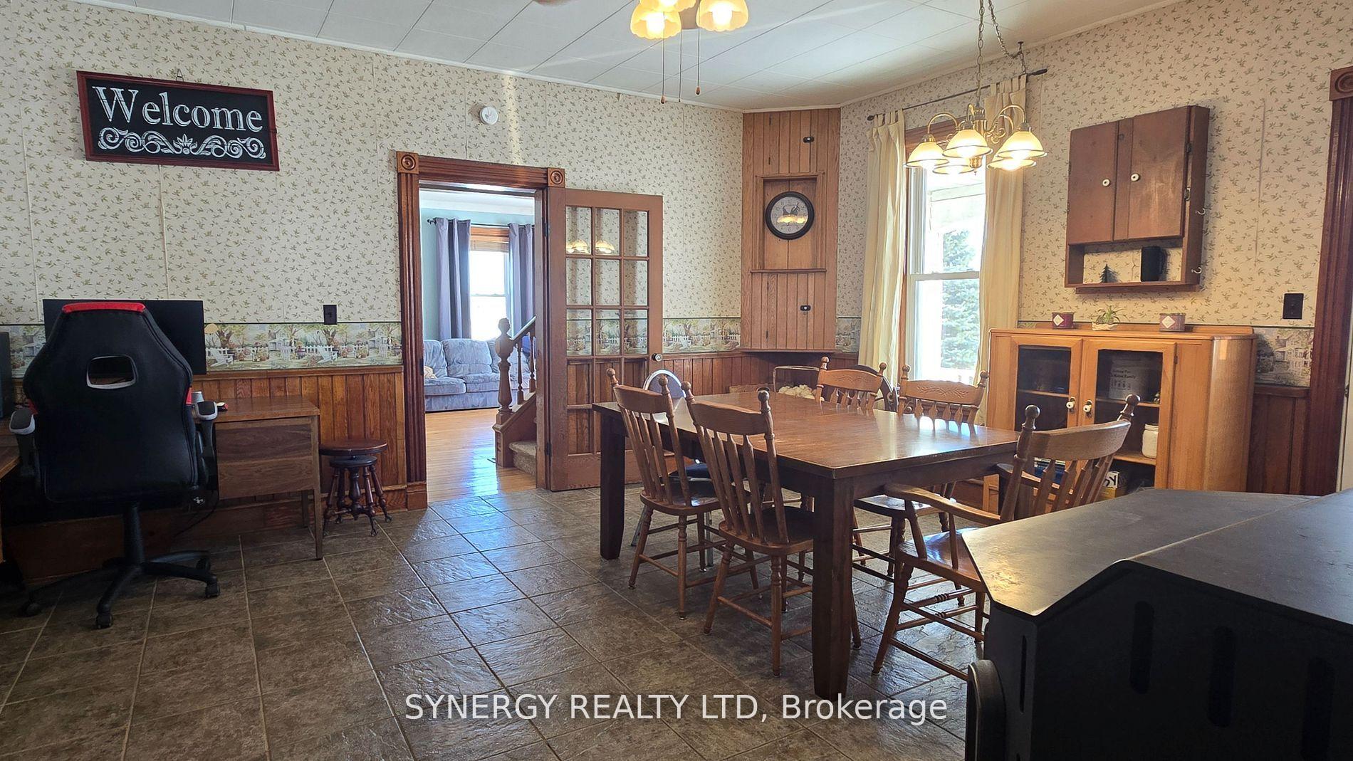 Photo 11 of 3538 Shields Siding Drive, Southwest Middlesex, Glencoe — HOMEH