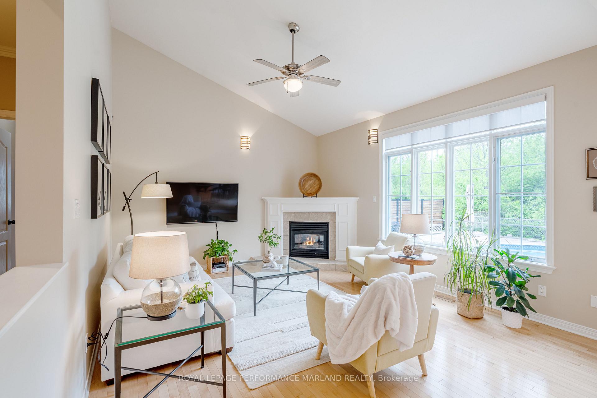 Photo 9 of 3502 Wyman Crescent, Ottawa, Windsor Park Village — HOMEH