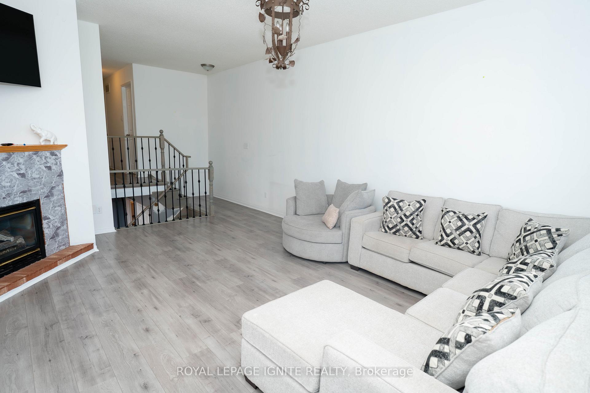 Photo 29 of 82 Elephant Hill Drive, Clarington, Bowmanville — HOMEH