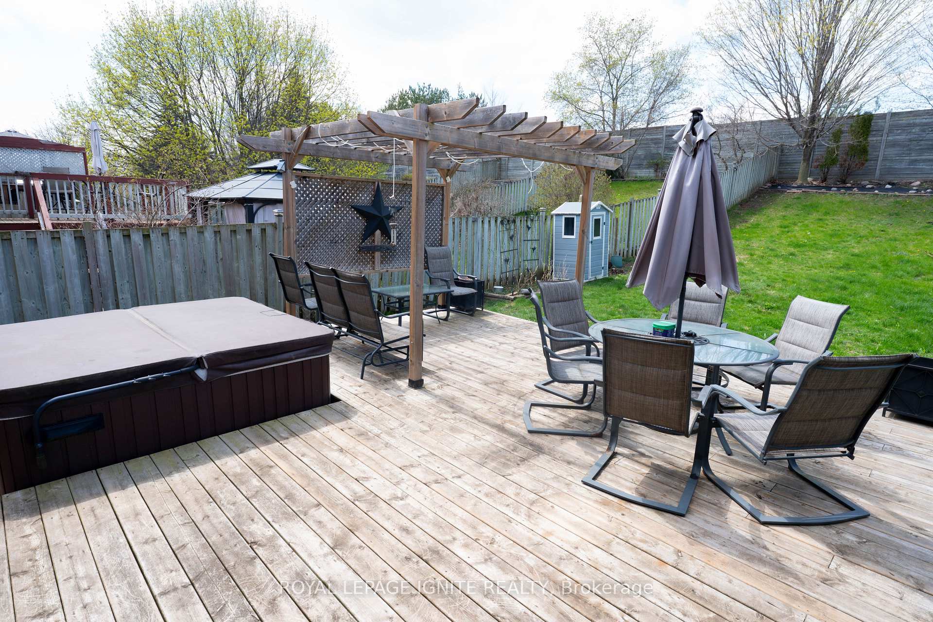 Photo 32 of 82 Elephant Hill Drive, Clarington, Bowmanville — HOMEH