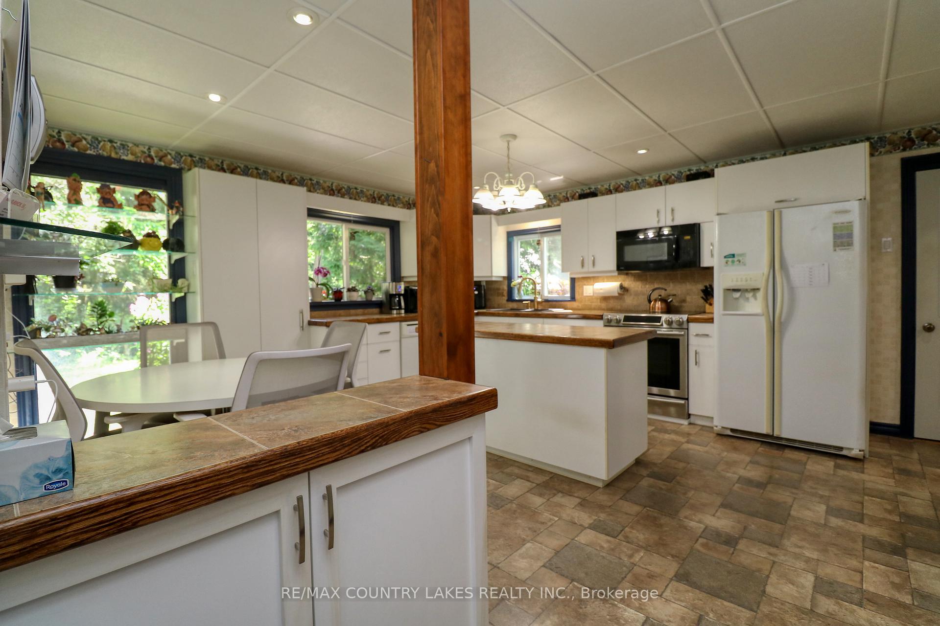 Photo 9 of 1330 Concession 5 Road, Brock, Rural Brock — HOMEH