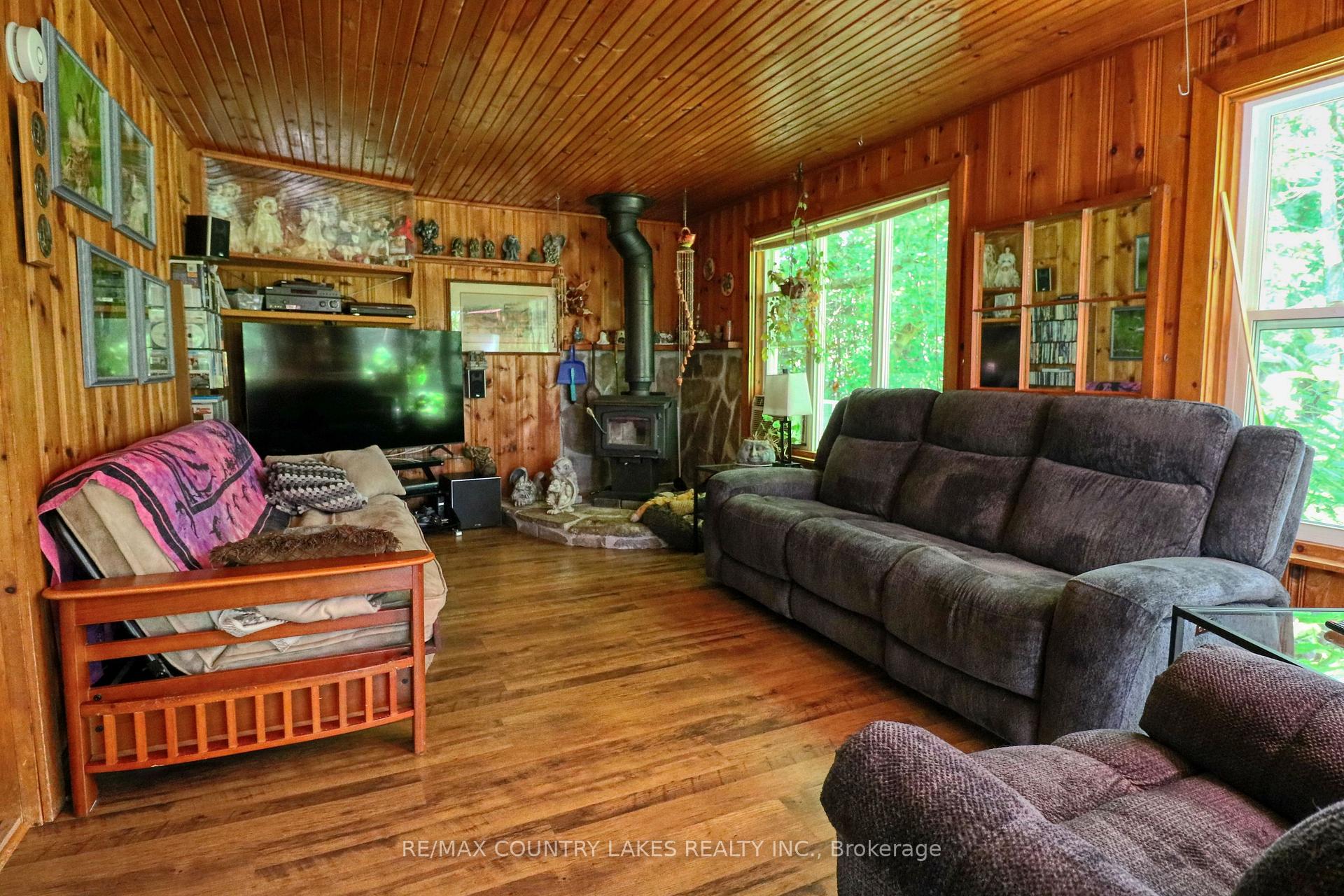 Photo 15 of 1330 Concession 5 Road, Brock, Rural Brock — HOMEH