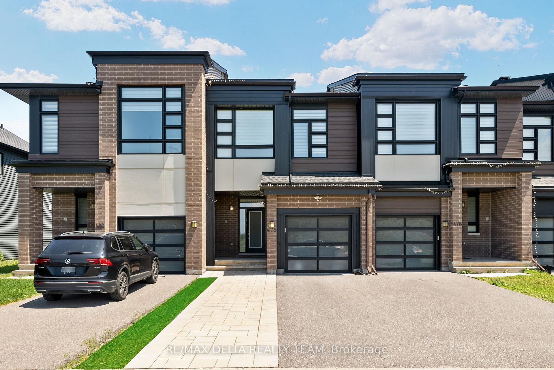 Front of 478 Trident Mews