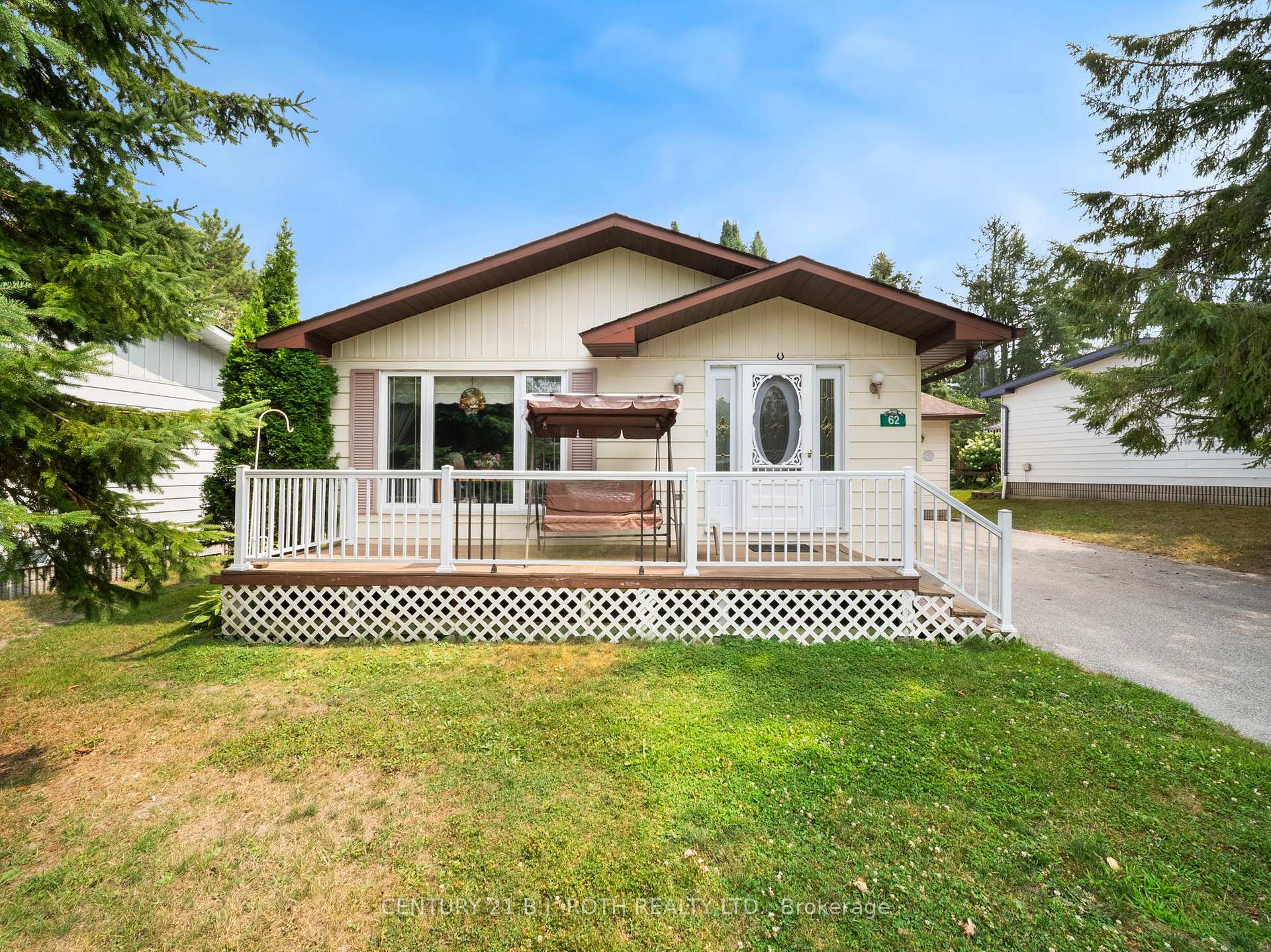 Photo 1 of 62 Tamarack Drive, Oro-Medonte, Hawkestone — HOMEH
