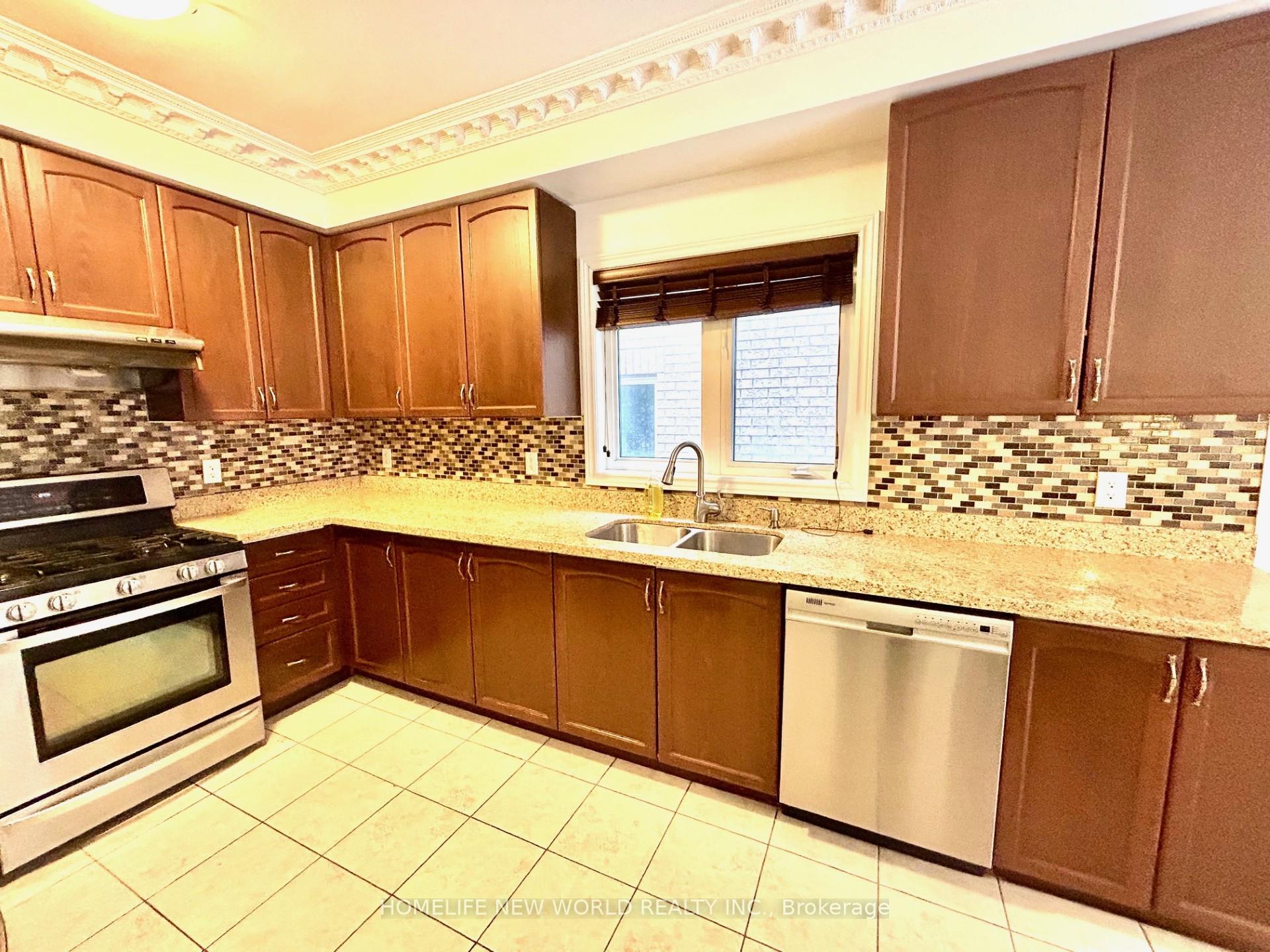 Photo 10 of 64 Thomas Foster Street, Markham, Berczy — HOMEH