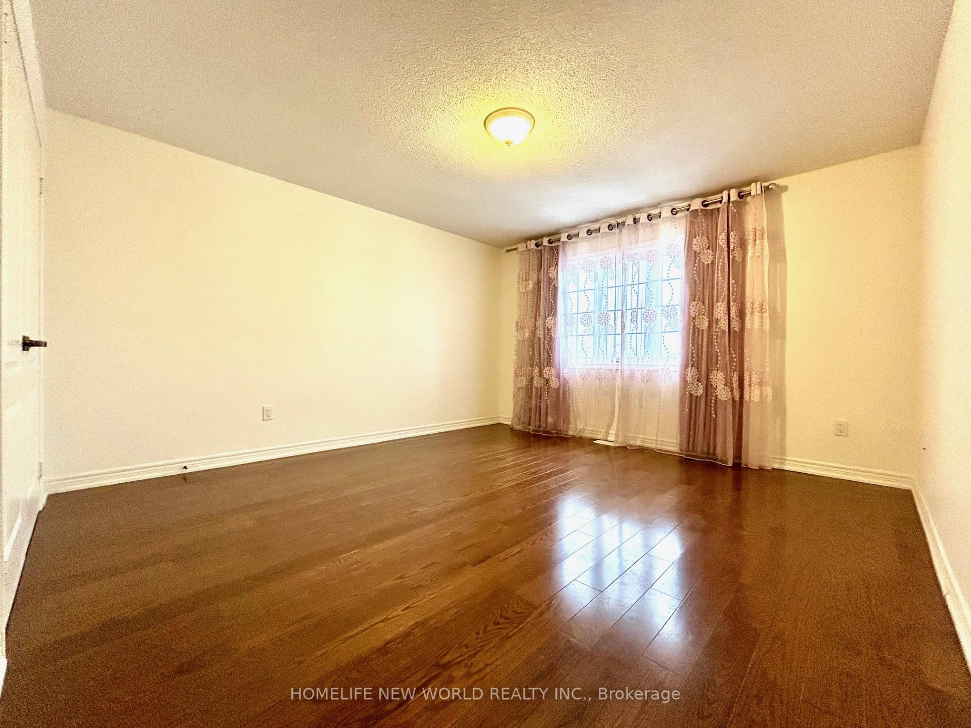 Photo 16 of 64 Thomas Foster Street, Markham, Berczy — HOMEH