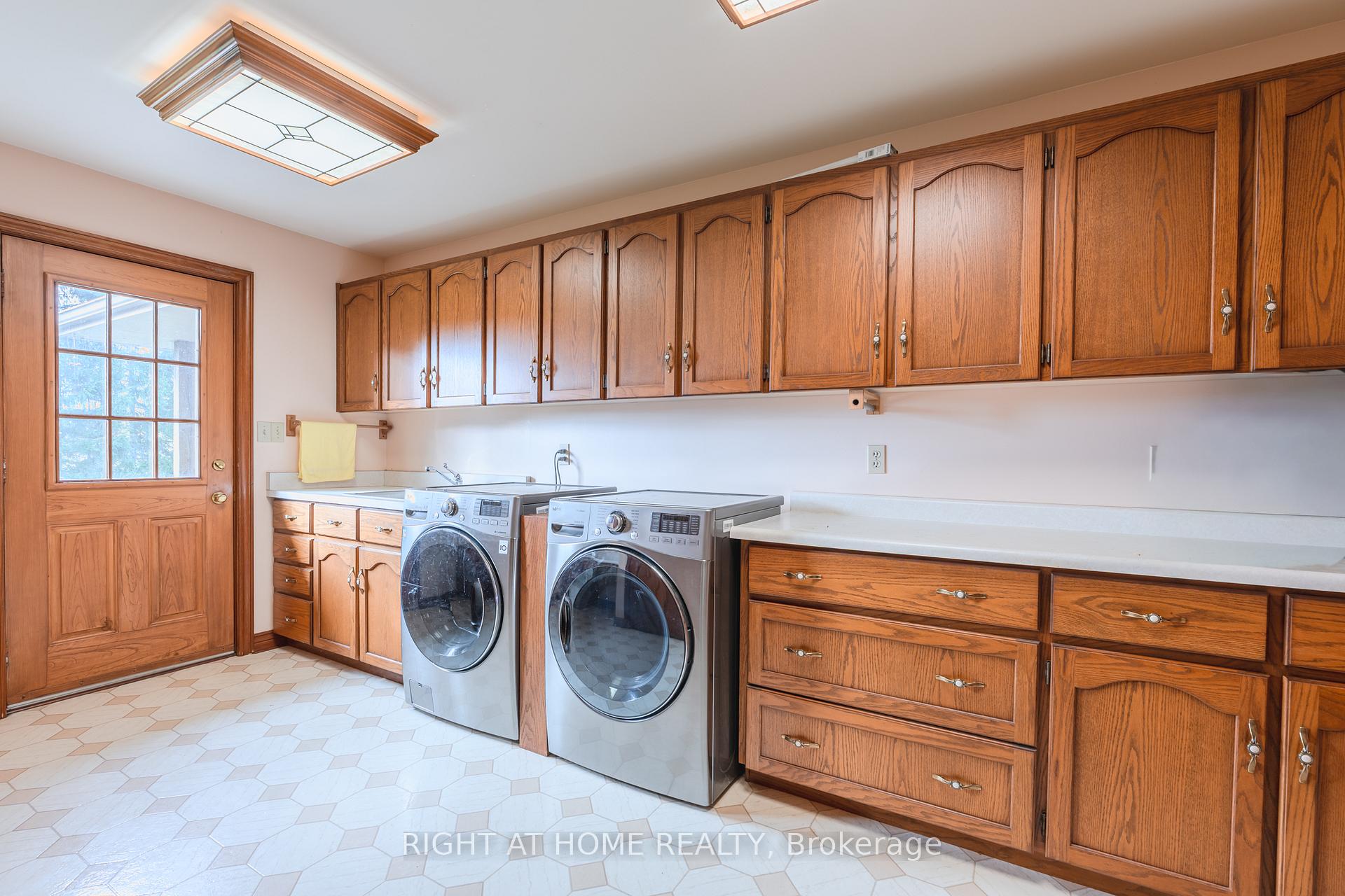 Photo 14 of 425 Golf Club Road, Hamilton, Hannon — HOMEH