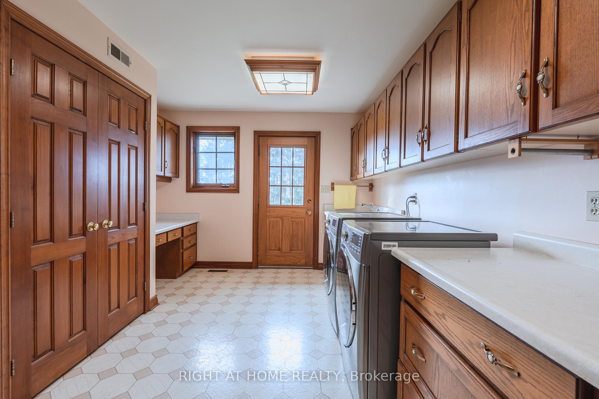 Photo 15 of 425 Golf Club Road, Hamilton, Hannon — HOMEH
