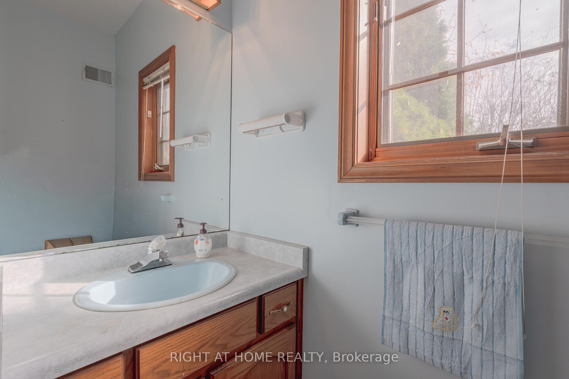 Photo 20 of 425 Golf Club Road, Hamilton, Hannon — HOMEH
