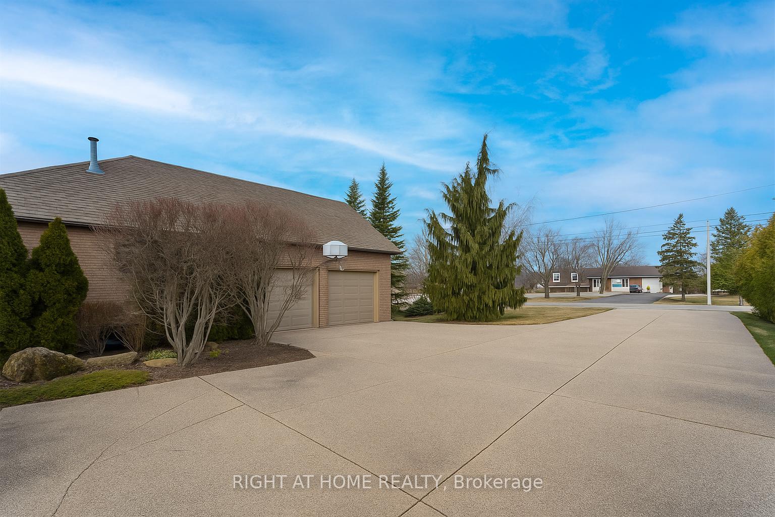 Photo 40 of 425 Golf Club Road, Hamilton, Hannon — HOMEH