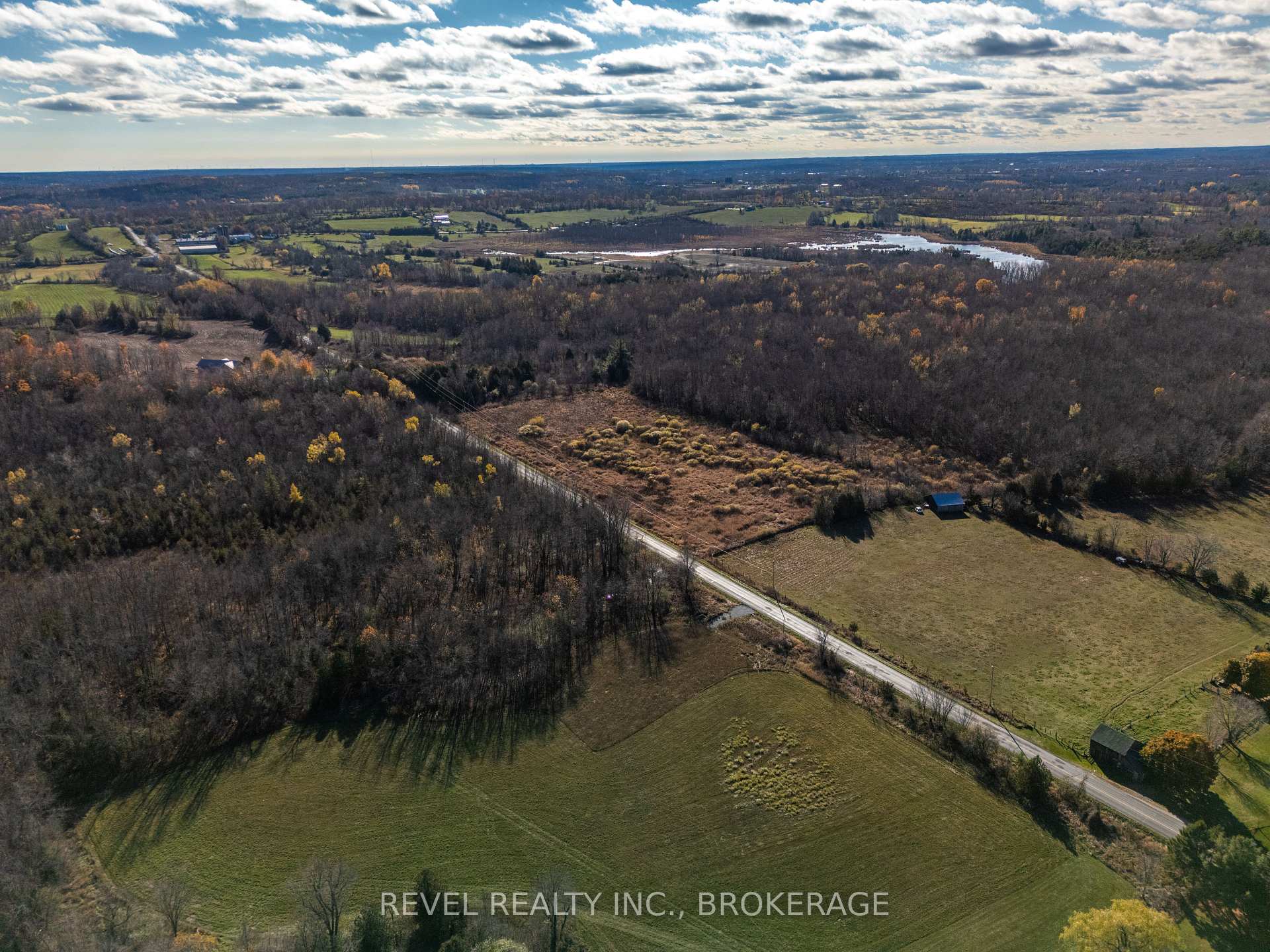 Photo 2 of 3522 Holleford Road, Frontenac, Frontenac South — HOMEH