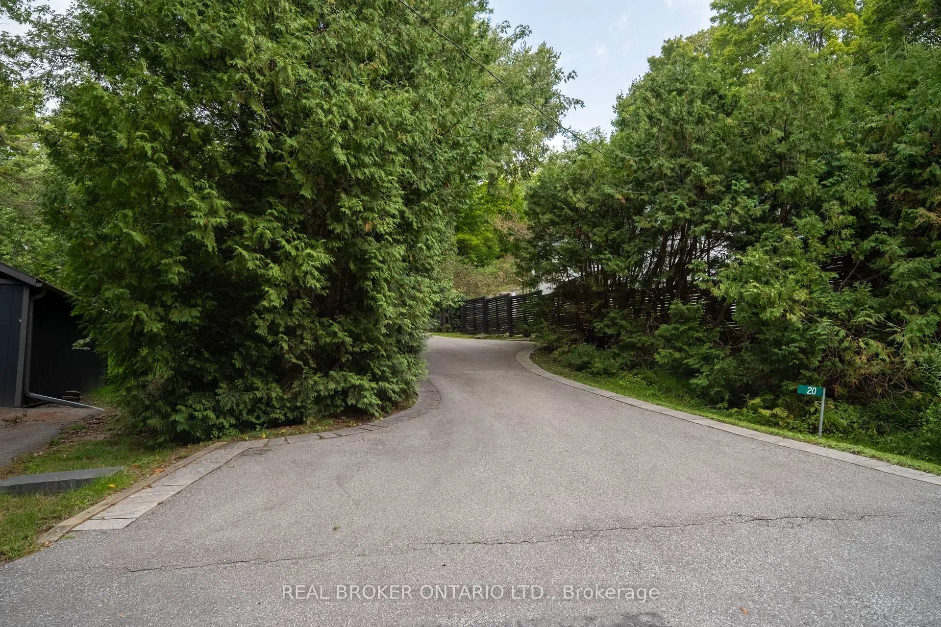 Photo 32 of 20 Laskay Lane, King, Rural King — HOMEH