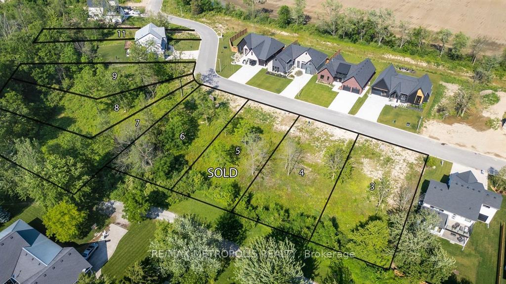 Photo 5 of 7049 Blue Coasts Heights, Plympton-Wyoming, Plympton Wyoming — HOMEH