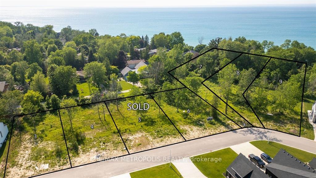 Photo 4 of 7049 Blue Coasts Heights, Plympton-Wyoming, Plympton Wyoming — HOMEH