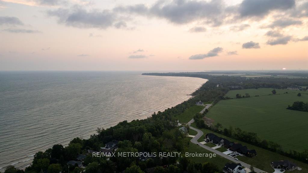 Photo 9 of 7049 Blue Coasts Heights, Plympton-Wyoming, Plympton Wyoming — HOMEH