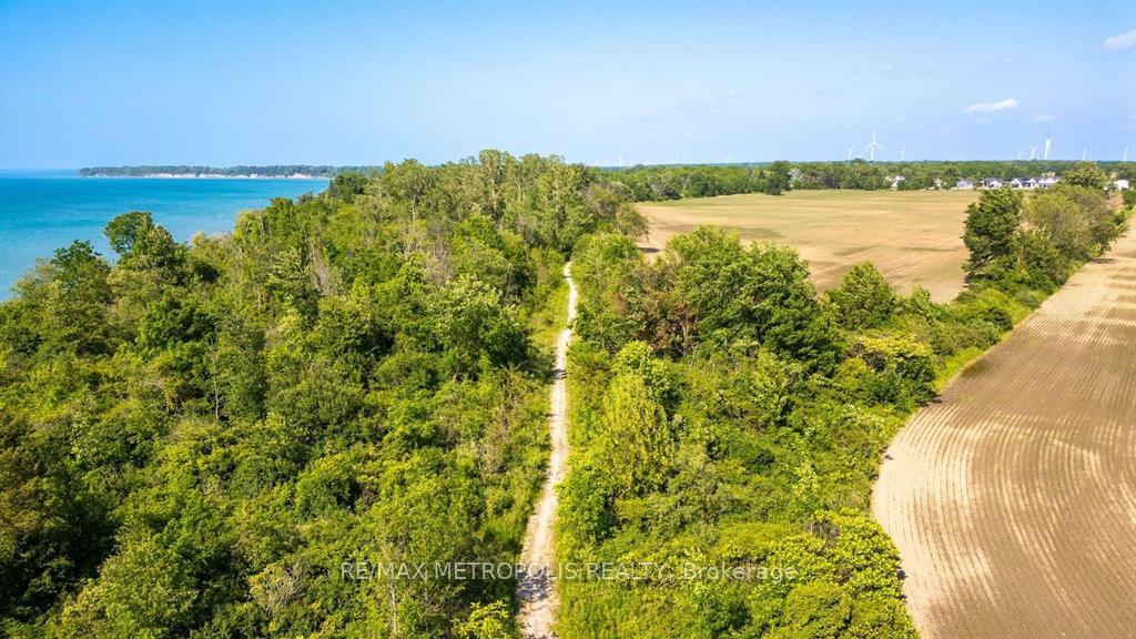 Photo 42 of 7049 Blue Coasts Heights, Plympton-Wyoming, Plympton Wyoming — HOMEH