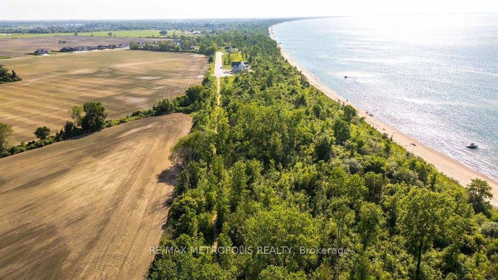 Photo 44 of 7049 Blue Coasts Heights, Plympton-Wyoming, Plympton Wyoming — HOMEH