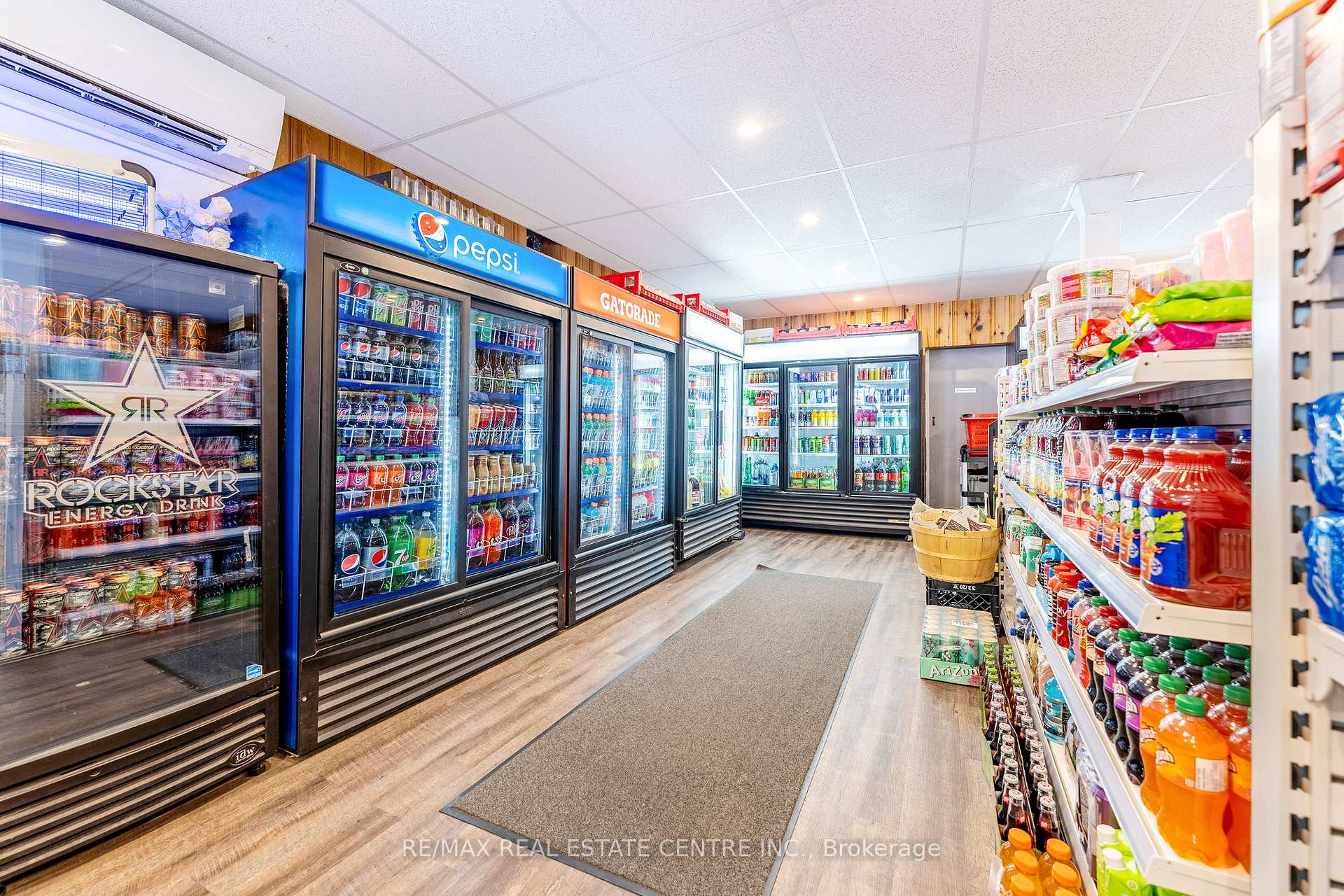 Photo 13 of 338 5 Concession W, Hamilton, Rural Flamborough — HOMEH