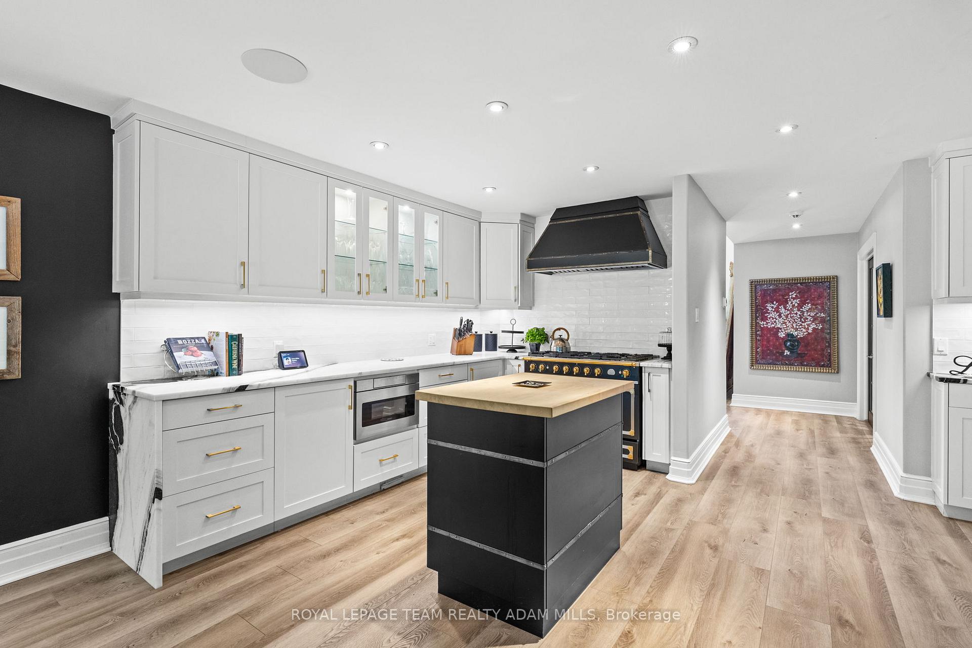 Photo 5 of 2330 Summerside Drive, Ottawa, Manotick East to Manotick Station — HOMEH