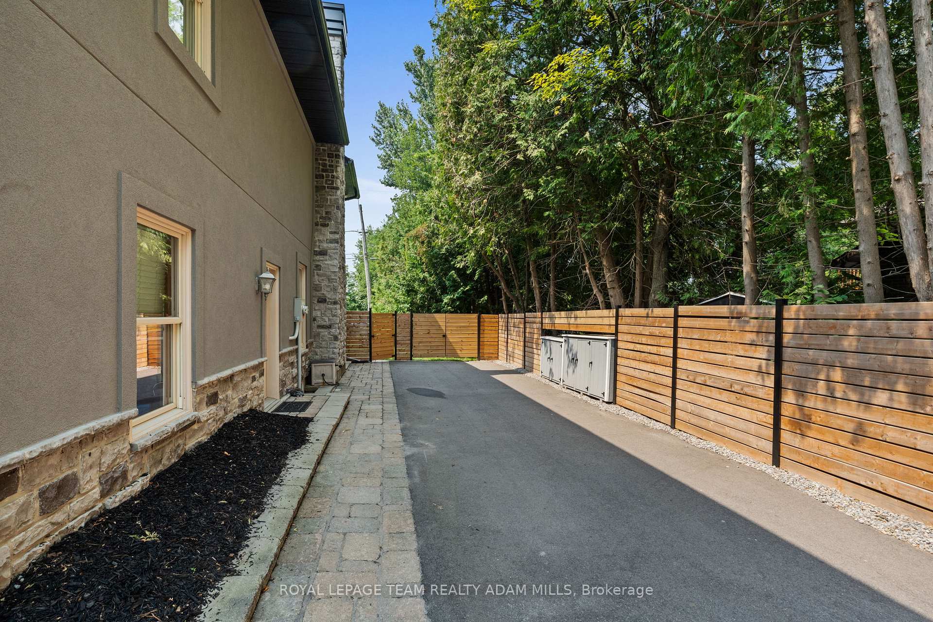 Photo 28 of 2330 Summerside Drive, Ottawa, Manotick East to Manotick Station — HOMEH