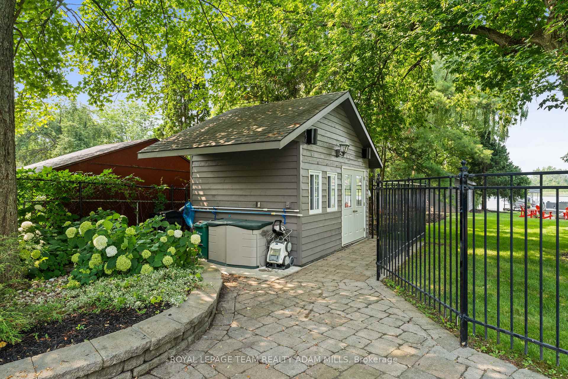 Photo 33 of 2330 Summerside Drive, Ottawa, Manotick East to Manotick Station — HOMEH